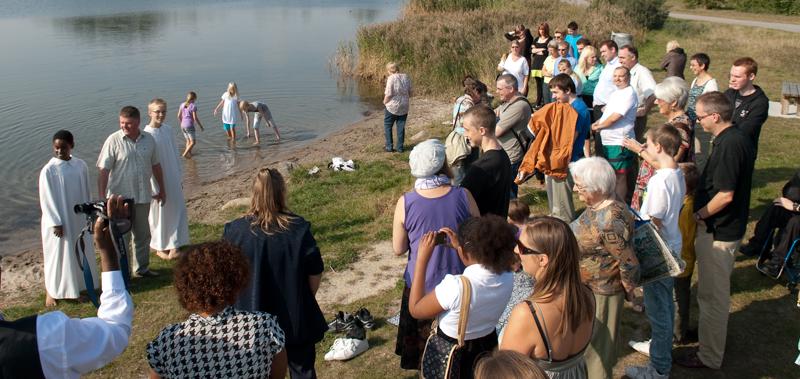  D2C_8609.jpg </br ><small> 2009-09-20 14:04</br >NIKON D200 17mm 1/1000s f/5.6 ISO 200</small>