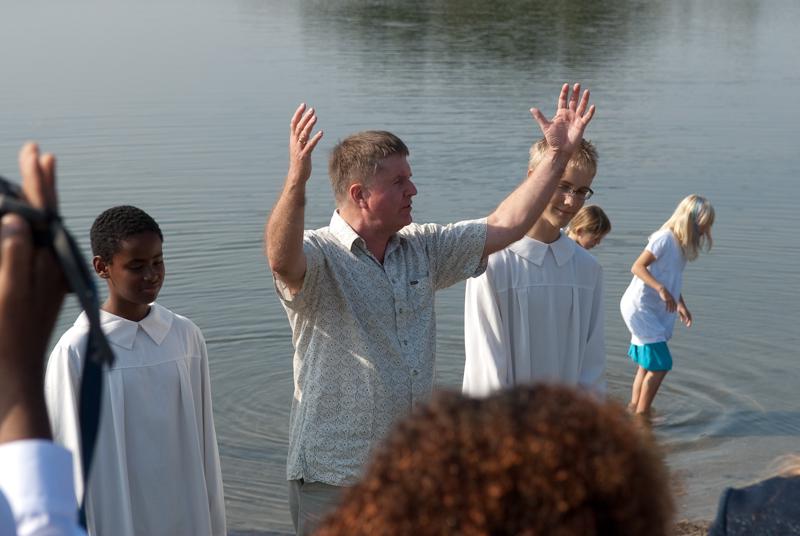  D2C_8611.jpg </br ><small> 2009-09-20 14:05</br >NIKON D200 55mm 1/1000s f/5.6 ISO 200</small>