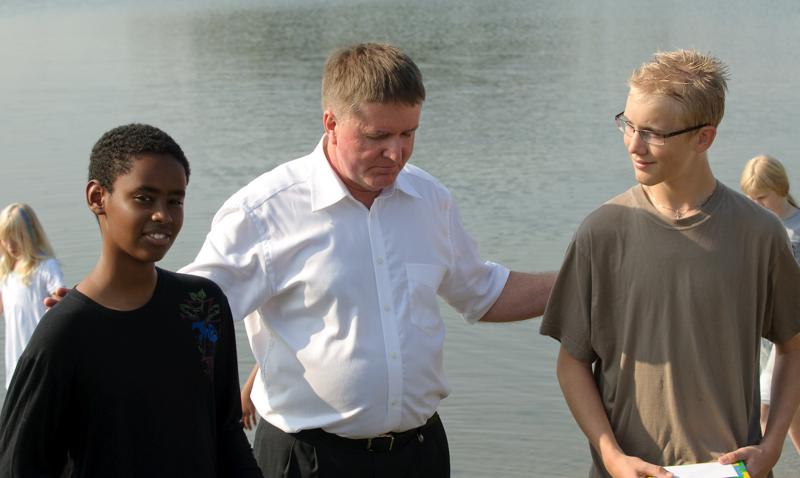  D3C_0717.jpg </br ><small> 2009-09-20 14:18</br >NIKON D300 70mm 1/500s f/8 ISO 200</small>