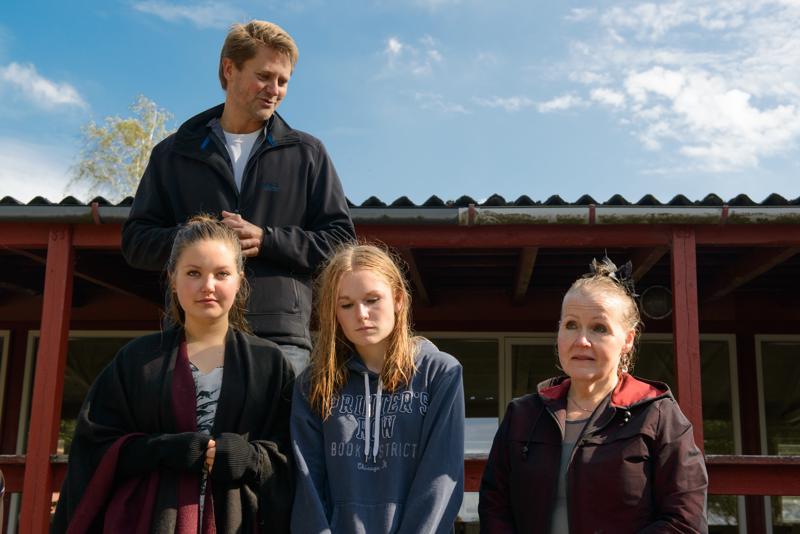  PB8_1286.JPG </br ><small> 2012-09-16 13:54</br >NIKON D800 + 24.0-70.0 mm f/2.8<br /> 50mm 1/800s f/8 ISO 800</small>