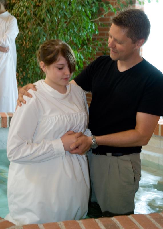  D2C_9982.jpg </br ><small> 2007-05-27 10:50</br >NIKON D200 38mm 1/8s f/4.2 ISO 400</small>