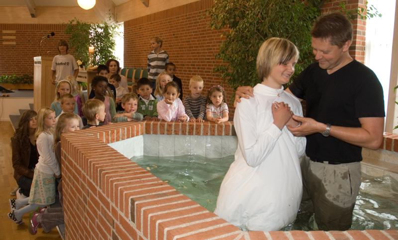  D2C_9992.jpg </br ><small> 2007-05-27 10:51</br >NIKON D200 18mm 1/30s f/3.5 ISO 400</small>