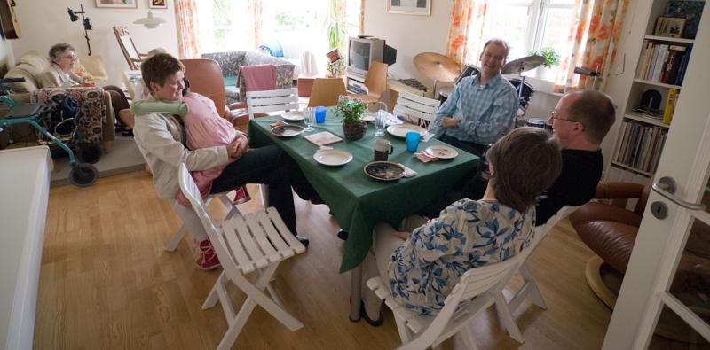  D2D_0010.jpg </br ><small> 2007-05-27 14:09</br >NIKON D200 12mm 1/40s f/4 ISO 400</small>