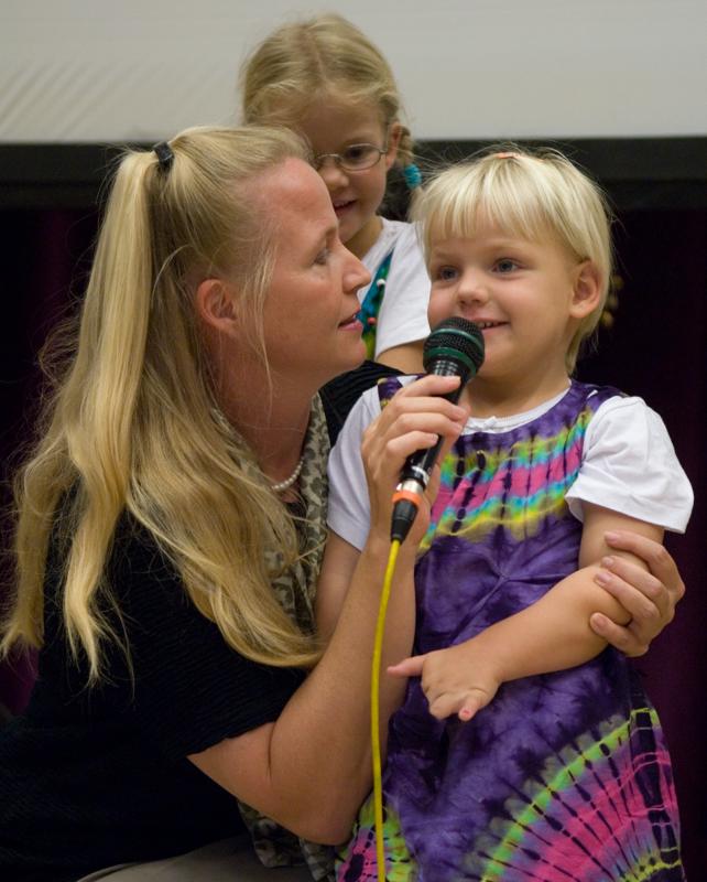  D2C_9299.jpg </br ><small> 2007-04-29 11:18</br >NIKON D200 55mm 1/60s f/2.8 ISO 800</small>