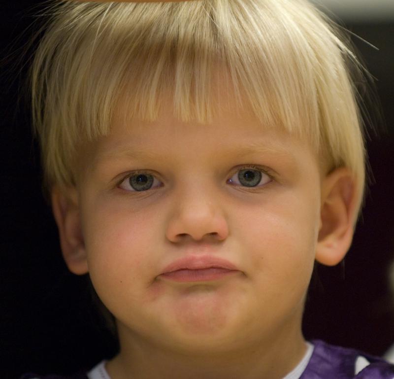  D2C_9307.jpg </br ><small> 2007-04-29 11:19</br >NIKON D200 200mm 1/40s f/2.8 ISO 800</small>