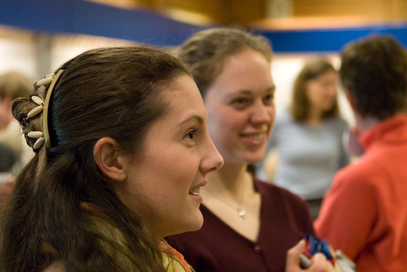  D2C_6337.jpg </br ><small> 2008-04-06 13:05</br >NIKON D200 55mm 1/50s f/2.8 ISO 800</small>