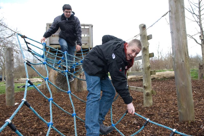  D2C_6361.jpg </br ><small> 2008-04-06 14:00</br >NIKON D200 17mm 1/200s f/4 ISO 100</small>