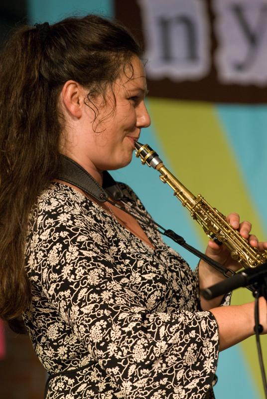  D2C_0724.jpg </br >Koncert med Anne Dorte Michelsen</br > <small> 2007-07-23 21:53</br >NIKON D200 200mm 1/160s f/4 ISO 800</small>