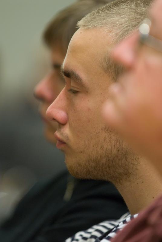  D2C_0825.jpg </br ><small> 2007-07-24 10:54</br >NIKON D200 200mm 1/40s f/4 ISO 800</small>