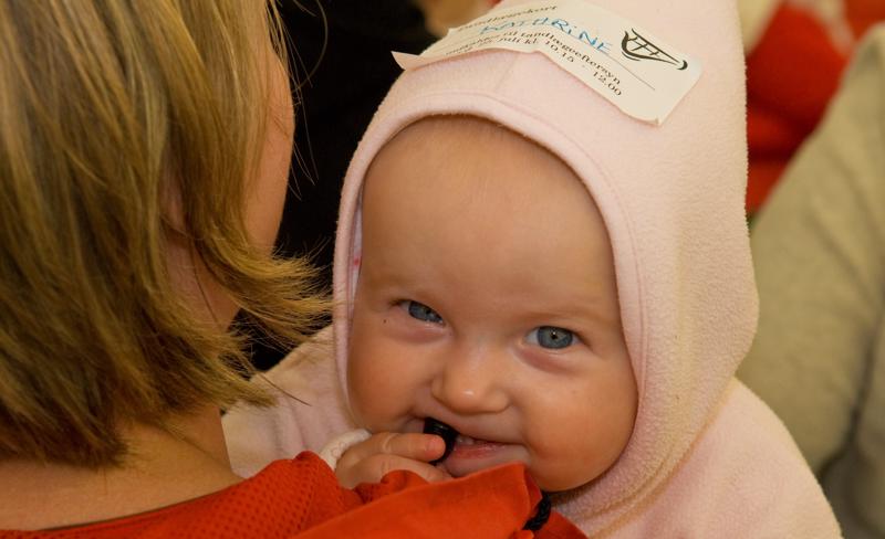  D2C_0958.jpg </br >Boernefestival</br > <small> 2007-07-25 10:35</br >NIKON D200 55mm 1/500s f/5.6 ISO 400</small>