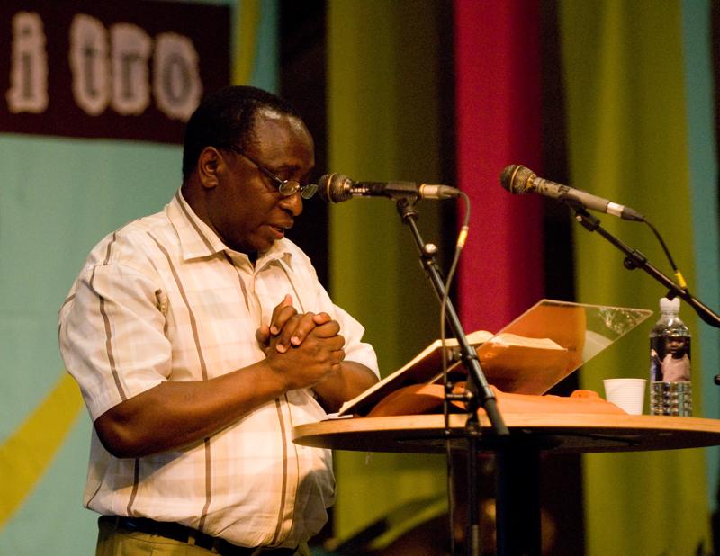  D2C_0861.jpg </br ><small> 2007-07-25 09:47</br >NIKON D200 135mm 1/320s f/2.8 ISO 800</small>