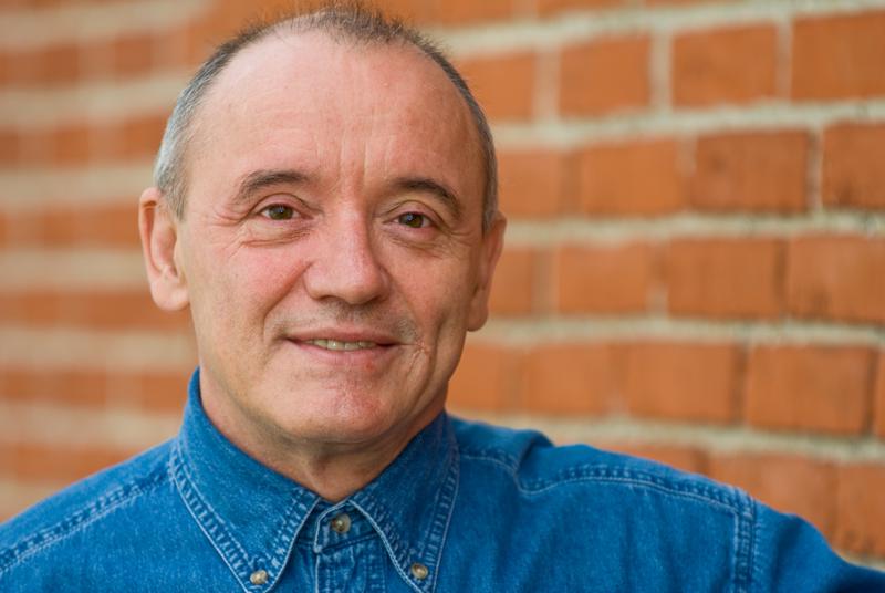  D2C_1527.jpg </br >Parush Parushev</br > <small> 2007-07-28 09:36</br >NIKON D200 200mm 1/160s f/4 ISO 100</small>