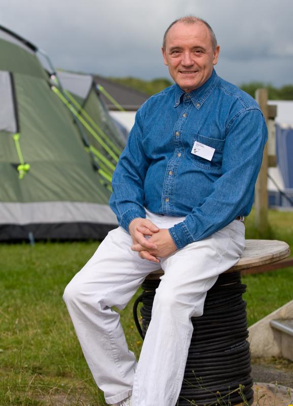  D2C_1532.jpg </br >Parush Parushev</br > <small> 2007-07-28 09:37</br >NIKON D200 70mm 1/500s f/4 ISO 100</small>