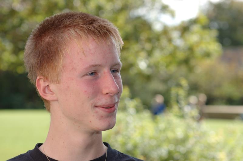  dsc_0541_std.jpg </br ><small> 2004-09-26 13:02</br >NIKON D70 85mm 1/500s f/5.6 </small>