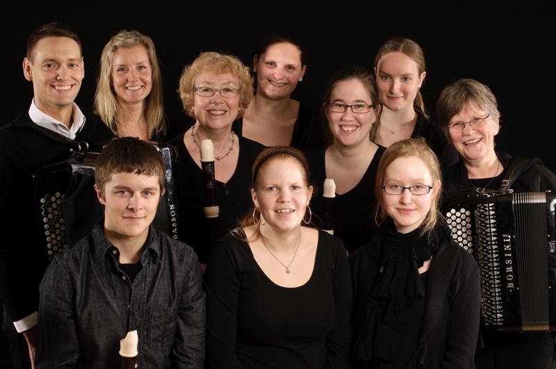  D3C_7075.jpg </br ><small> 2011-04-05 19:46</br >NIKON D300 + 50.0 mm f/1.4<br /> 50mm 1/160s f/8 ISO 100</small>