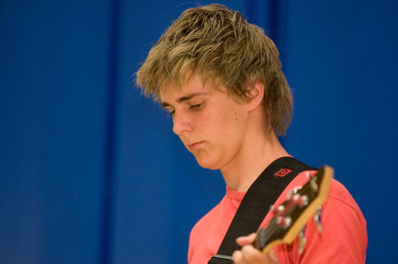  D3C_0780.jpg </br ><small> 2008-05-22 20:33</br >NIKON D300 200mm 1/30s f/2.8 ISO 800</small>