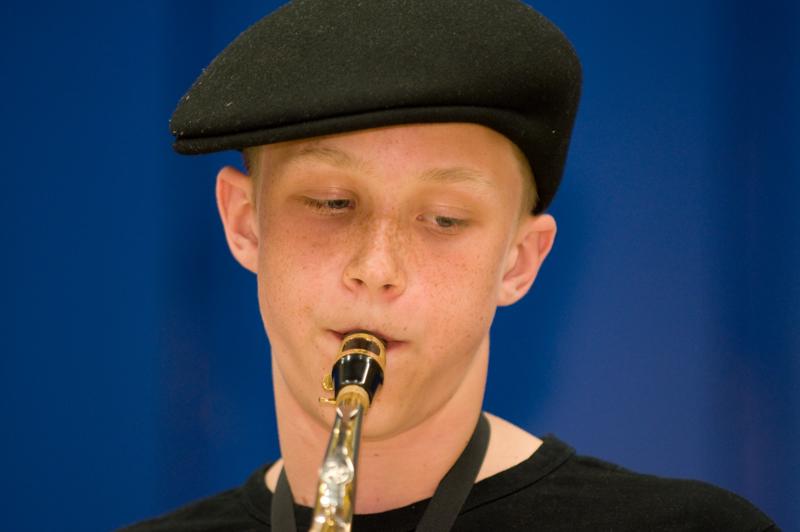  D3C_0786.jpg </br ><small> 2008-05-22 20:36</br >NIKON D300 200mm 1/30s f/2.8 ISO 800</small>