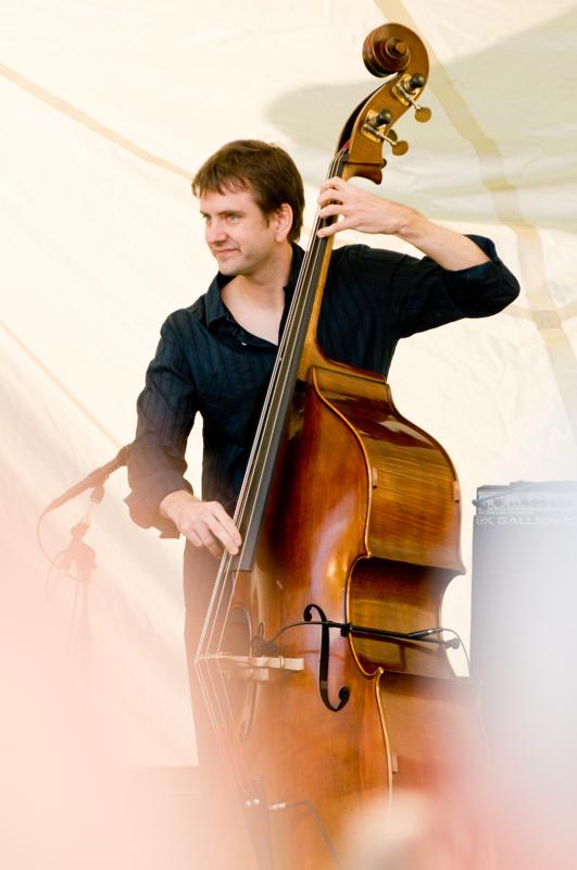  D3C_2469.jpg </br ><small> 2008-07-12 18:13</br >NIKON D300 200mm 1/500s f/4 ISO 200</small>