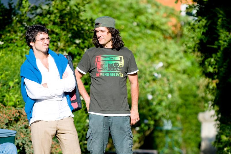  D3C_2493.jpg </br ><small> 2008-07-12 18:52</br >NIKON D300 200mm 1/1000s f/4 ISO 200</small>