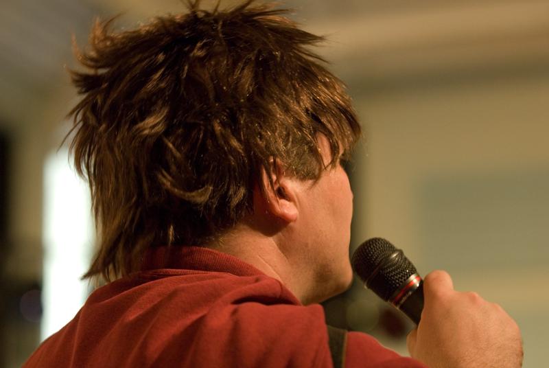  D2C_9081.jpg </br ><small> 2007-04-27 20:03</br >NIKON D200 90mm 1/15s f/2.8 ISO 800</small>