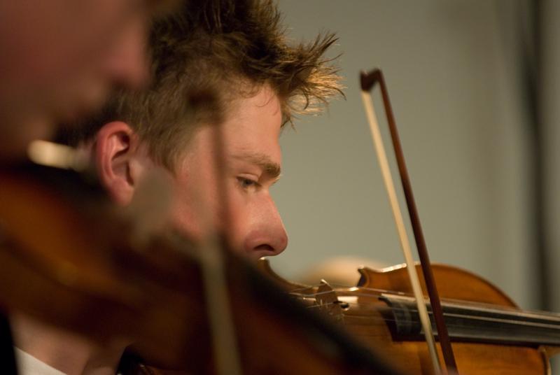  D2C_9086.jpg </br ><small> 2007-04-27 20:10</br >NIKON D200 200mm 1/30s f/2.8 ISO 800</small>