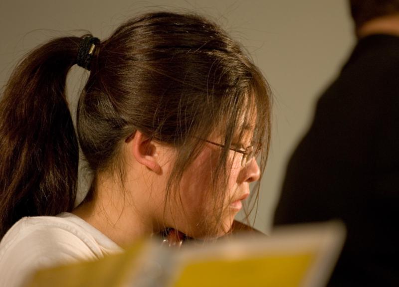  D2C_9089.jpg </br ><small> 2007-04-27 20:11</br >NIKON D200 190mm 1/30s f/2.8 ISO 800</small>