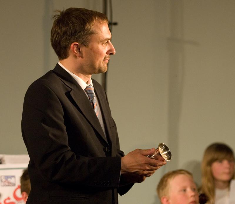  D2C_9114.jpg </br ><small> 2007-04-27 20:18</br >NIKON D200 110mm 1/80s f/2.8 ISO 800</small>