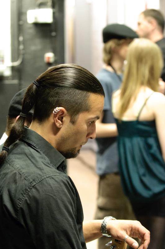  D3C_7760.jpg </br ><small> 2009-05-04 20:46</br >NIKON D300 70mm 1/10s f/4 ISO 1600</small>