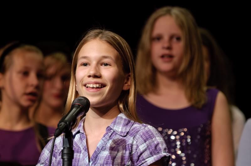  D3C_7857.jpg </br ><small> 2009-05-04 21:41</br >NIKON D300 200mm 1/125s f/4 ISO 360</small>