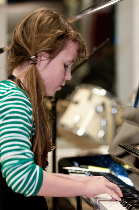  D3C_7110.jpg </br ><small> 2009-03-02 20:07</br >NIKON D300 95mm 1/30s f/2.8 ISO 400</small>