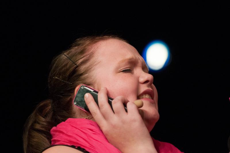  D3C_1808.JPG </br ><small> 2012-06-14 20:17</br >NIKON D300 + 70.0-200.0 mm f/2.8<br /> 160mm 1/640s f/3.2 ISO 1000</small>