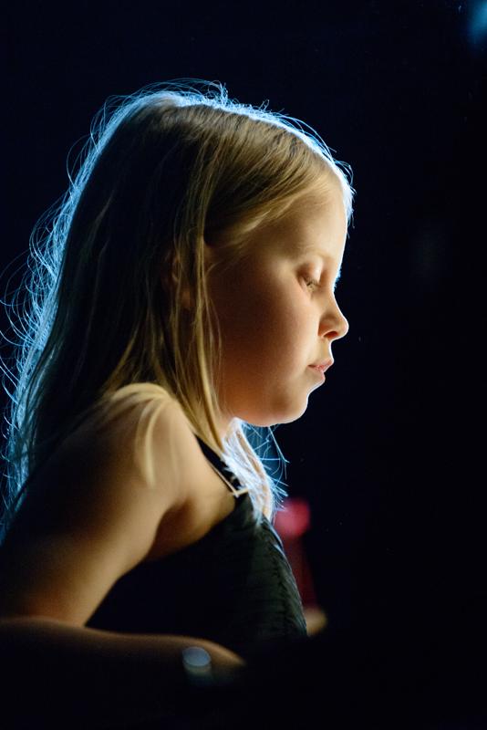  20130502_PB8_5046.JPG </br >Høje-Taastrup Kommunale Musikskole</br > <small> 2013-05-02 19:20</br >NIKON D800 + 70.0-200.0 mm f/2.8<br /> 180mm 1/125s f/2.8 ISO 6400</small>