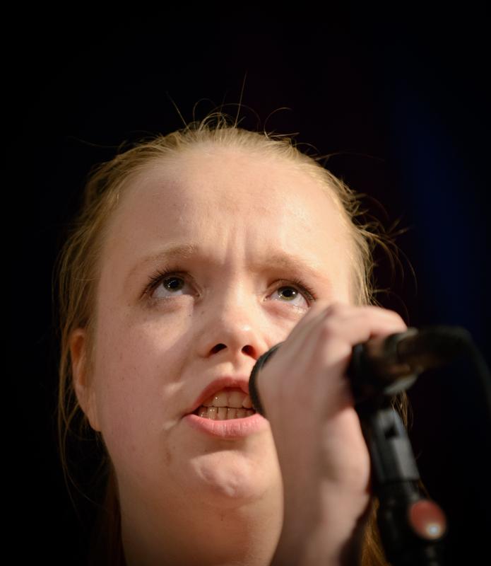  20130502_PB8_5091.JPG </br >Høje-Taastrup Kommunale Musikskole</br > <small> 2013-05-02 19:50</br >NIKON D800 + 70.0-200.0 mm f/2.8<br /> 190mm 1/200s f/3.5 ISO 3600</small>