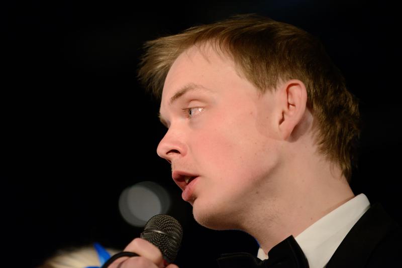  20130502_PB8_5193.JPG </br >Høje-Taastrup Kommunale Musikskole</br > <small> 2013-05-02 21:30</br >NIKON D800 + 70.0-200.0 mm f/2.8<br /> 200mm 1/200s f/2.8 ISO 1100</small>