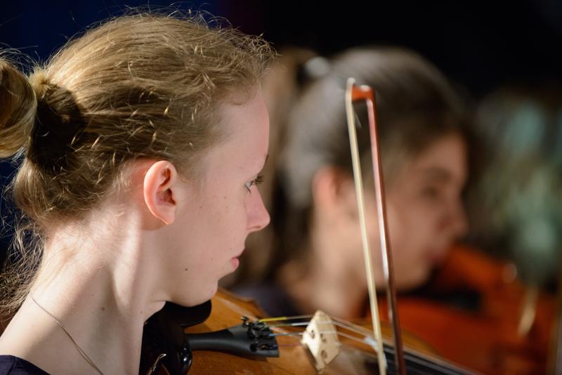  20140502_PB8_8892.JPG </br ><small> 2014-05-02 19:06</br >NIKON D800 + 70.0-200.0 mm f/2.8<br /> 180mm 1/200s f/2.8 ISO 3200</small>