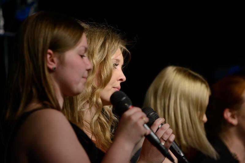  20140502_PB8_9044.JPG </br ><small> 2014-05-02 21:33</br >NIKON D800 + 70.0-200.0 mm f/2.8<br /> 180mm 1/200s f/3.5 ISO 800</small>