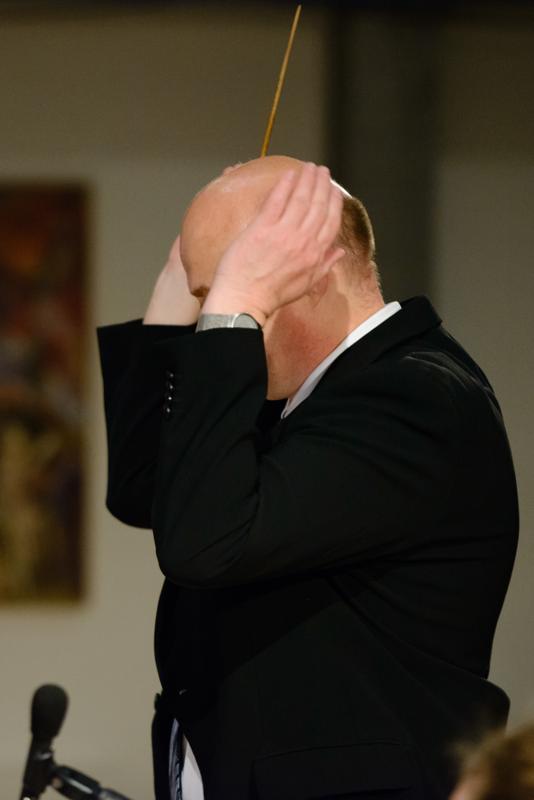  20140502_PB8_9068.JPG </br ><small> 2014-05-02 21:40</br >NIKON D800 + 70.0-200.0 mm f/2.8<br /> 180mm 1/200s f/3.5 ISO 4000</small>