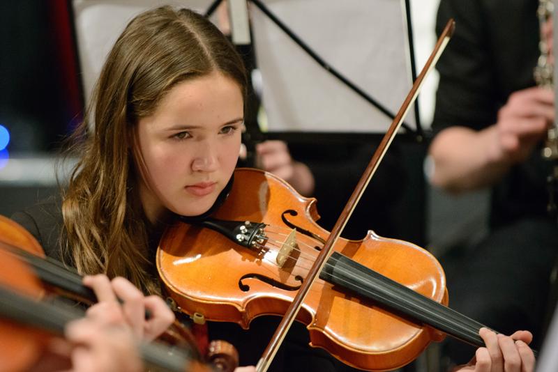  20140502_PB8_9130.JPG </br ><small> 2014-05-02 21:55</br >NIKON D800 + 70.0-200.0 mm f/2.8<br /> 190mm 1/160s f/3.5 ISO 6400</small>