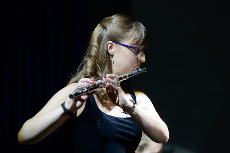  20150508-PB8_8272.JPG </br ><small> 2015-05-08 19:08</br >NIKON D800 + 70.0-200.0 mm f/2.8<br /> 155mm 1/125s f/3.5 ISO 560</small>