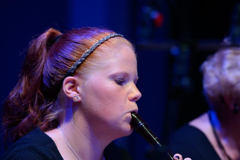  20150508-PB8_8291.JPG </br ><small> 2015-05-08 19:15</br >NIKON D800 + 150.0-600.0 mm f/5.0-6.3<br /> 320mm 1/125s f/5.6 ISO 1000</small>