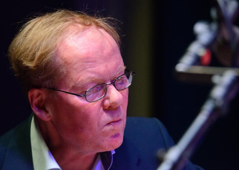  20150508-PB8_8330.JPG </br ><small> 2015-05-08 19:33</br >NIKON D800 + 150.0-600.0 mm f/5.0-6.3<br /> 380mm 1/250s f/6 ISO 7184</small>