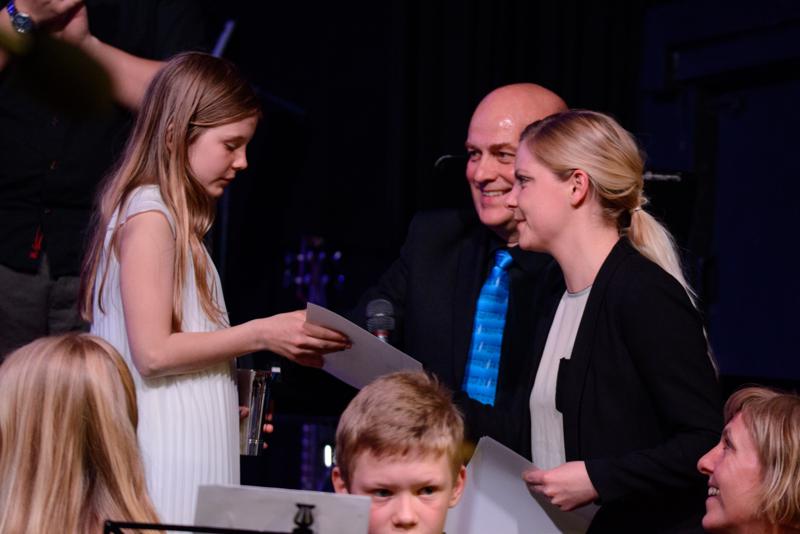  20150508-PB8_8413.JPG </br ><small> 2015-05-08 20:46</br >NIKON D800 + 150.0-600.0 mm f/5.0-6.3<br /> 170mm 1/160s f/5 ISO 2800</small>