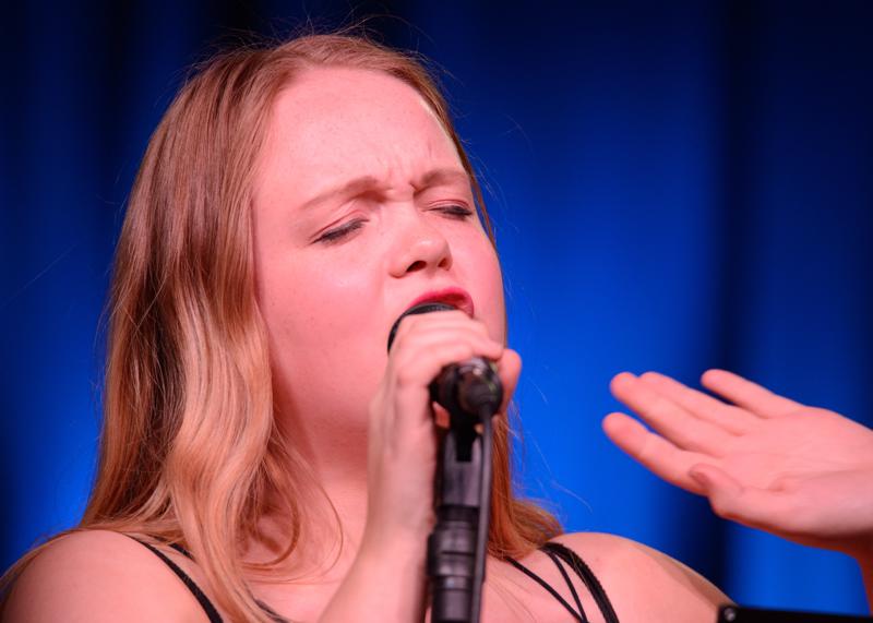  20150508-PB8_8501.JPG </br ><small> 2015-05-08 21:18</br >NIKON D800 + 150.0-600.0 mm f/5.0-6.3<br /> 500mm 1/125s f/6.3 ISO 3200</small>