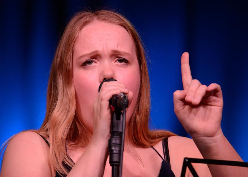  20150508-PB8_8502.JPG </br ><small> 2015-05-08 21:18</br >NIKON D800 + 150.0-600.0 mm f/5.0-6.3<br /> 460mm 1/125s f/6.3 ISO 1600</small>