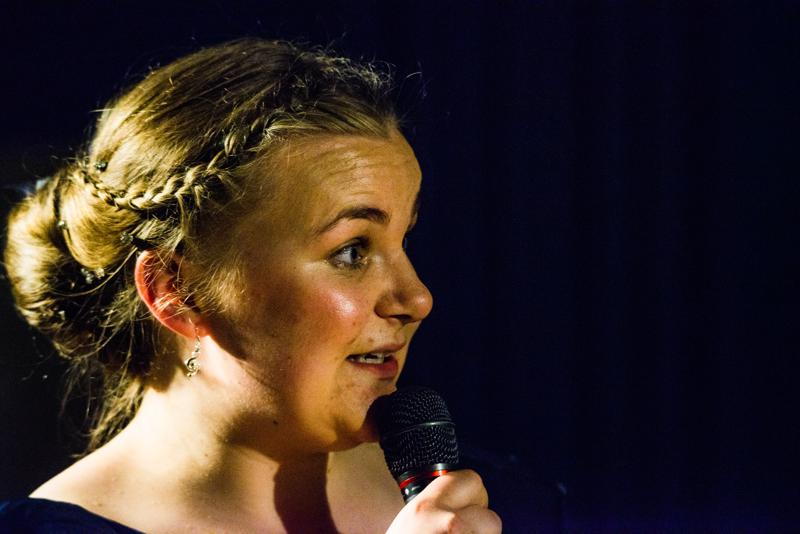  20150508-PB8_8334.JPG </br ><small> 2015-05-08 19:40</br >NIKON D800 + 150.0-600.0 mm f/5.0-6.3<br /> 240mm 1/250s f/5.3 ISO 12800</small>