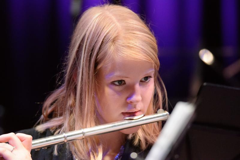  20150508-PB8_8335.JPG </br ><small> 2015-05-08 19:41</br >NIKON D800 + 150.0-600.0 mm f/5.0-6.3<br /> 300mm 1/250s f/5.6 ISO 11404</small>