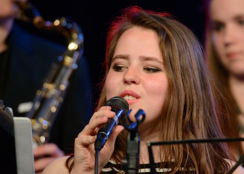  20150508-PB8_8345.JPG </br ><small> 2015-05-08 19:45</br >NIKON D800 + 150.0-600.0 mm f/5.0-6.3<br /> 460mm 1/250s f/6.3 ISO 2200</small>