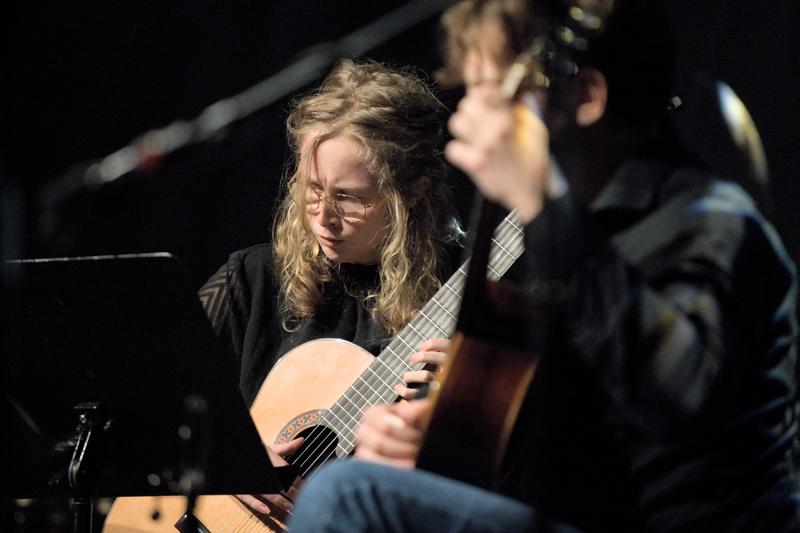  PBZ_6433.jpg </br ><small> 2024-04-12 18:35</br >NIKON Z 8 + VR 70-200mm f/2.8G<br /> 200mm 1/250s f/2.8 ISO 18000</small>