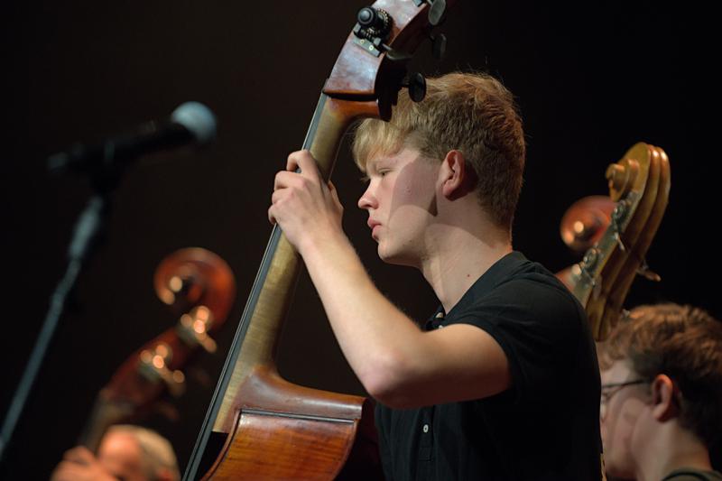  PBZ_6599.jpg </br ><small> 2024-04-12 19:39</br >NIKON Z 8 + VR 70-200mm f/2.8G<br /> 200mm 1/125s f/2.8 ISO 4500</small>