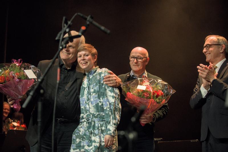  PBZ_6660.jpg </br ><small> 2024-04-12 19:49</br >NIKON Z 8 + VR 70-200mm f/2.8G<br /> 70mm 1/250s f/2.8 ISO 10000</small>